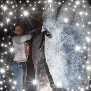 Meet your Posher, Holly